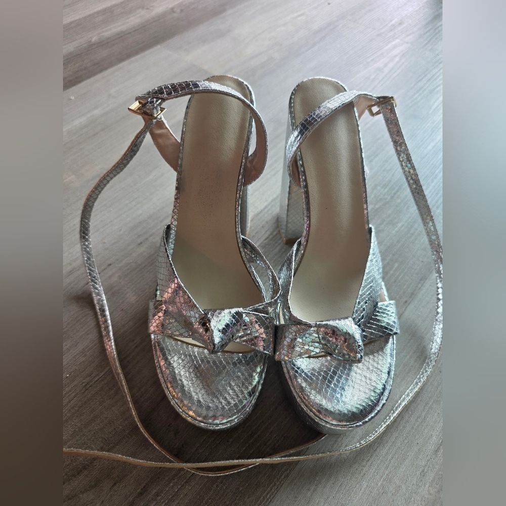 Chic Silver Bow Women's Heels